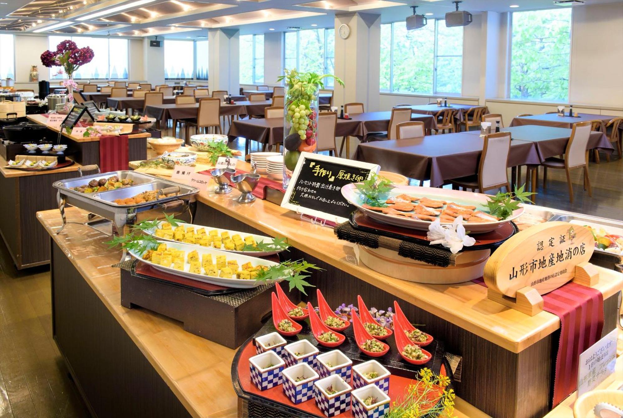 Takamiya Hotel Lucent Yamagata  Bagian luar foto