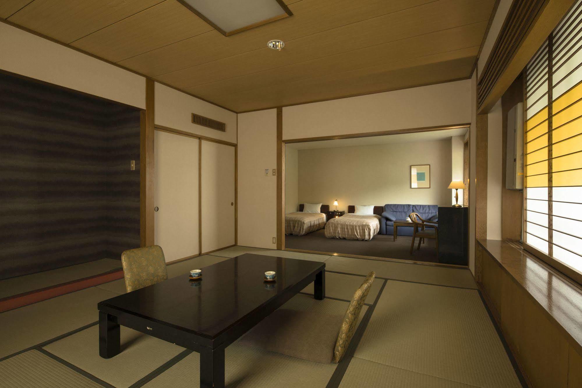 Takamiya Hotel Lucent Yamagata  Bagian luar foto